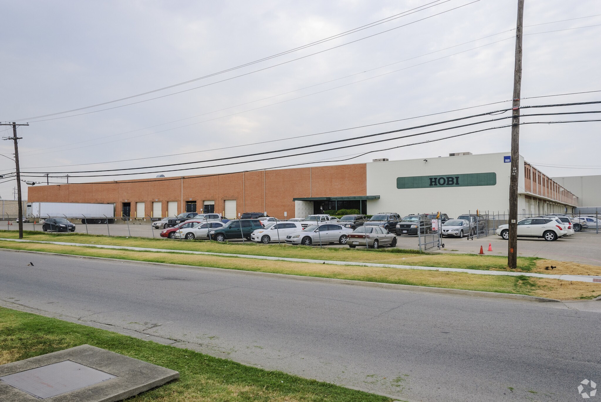 7601 Ambassador Row, Dallas, TX for sale Primary Photo- Image 1 of 1