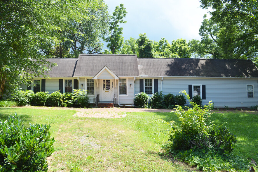 1100 W First St, Winston-Salem, NC for sale - Building Photo - Image 1 of 1