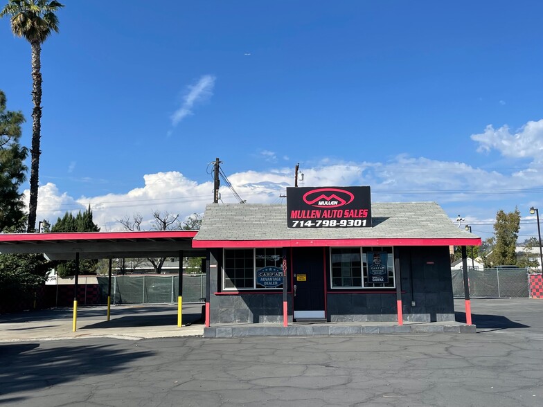 2601 W Whittier Blvd, La Habra, CA for sale - Building Photo - Image 1 of 1