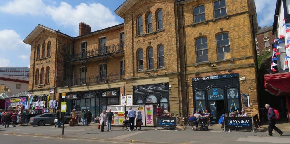 11 Foreshore Rd, Scarborough for sale Primary Photo- Image 1 of 1