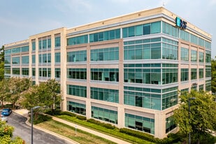 Shady Grove Medical Pavilion - Convenience Store