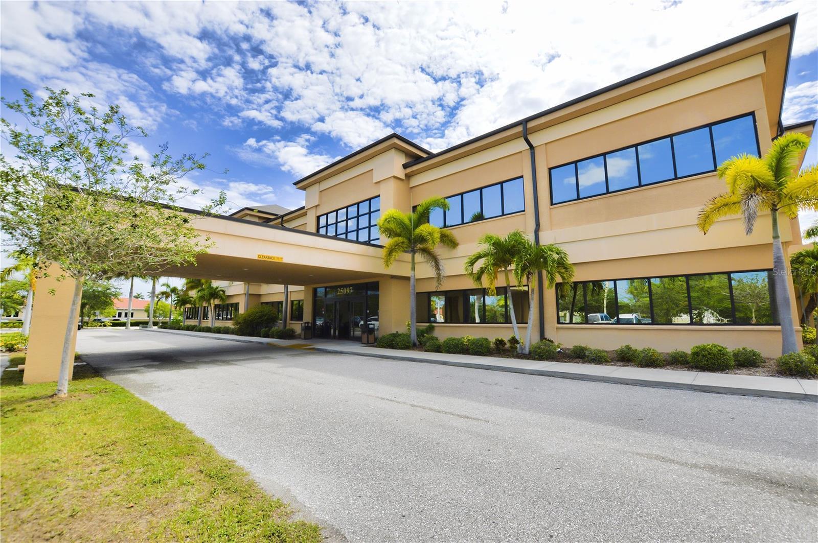 25097 Olympia Ave, Punta Gorda, FL for lease Building Photo- Image 1 of 15