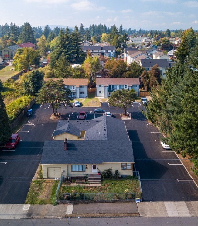127 SE 148th Ave, Portland, OR for sale Primary Photo- Image 1 of 1