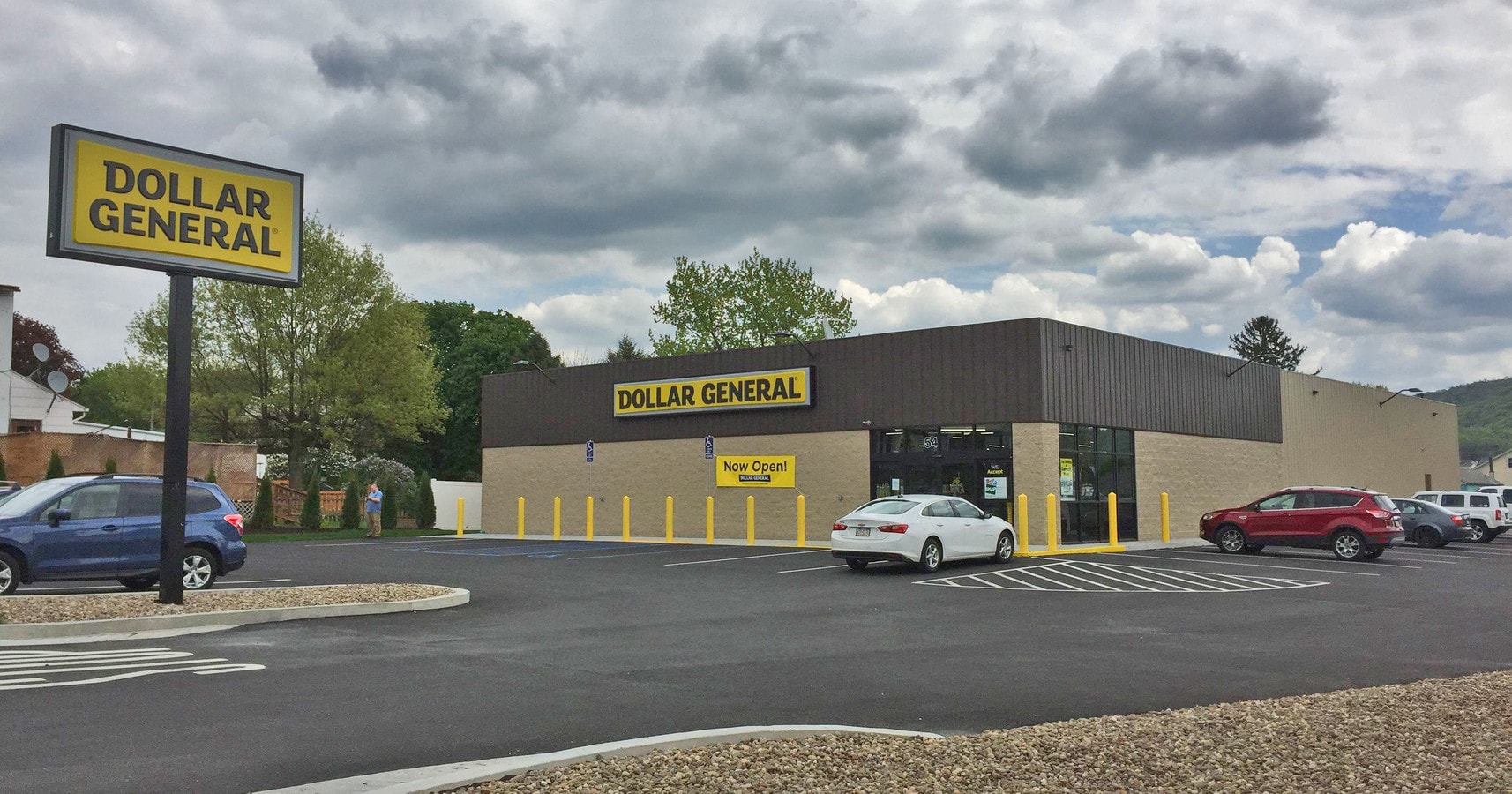 58 E Main St, Newmanstown, PA 17073