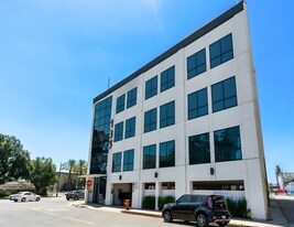 135 W Magnolia Blvd, Burbank CA - Loft