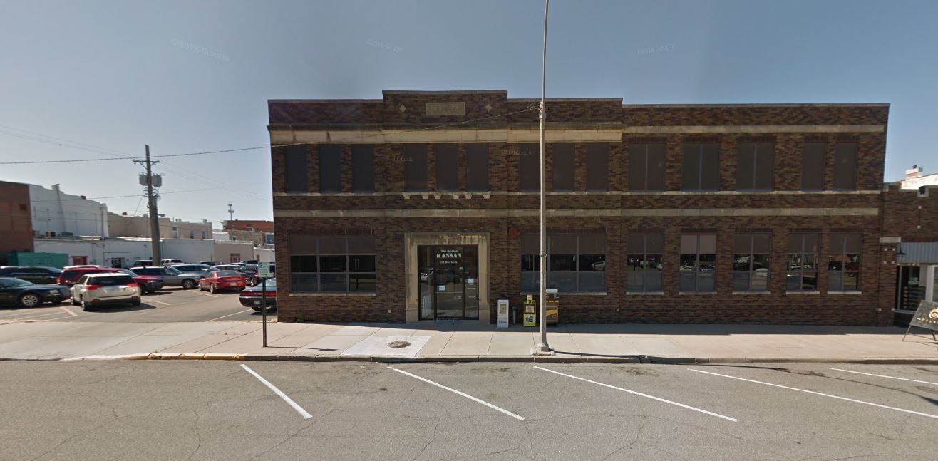 121 W 6th St, Newton, KS for sale Primary Photo- Image 1 of 1
