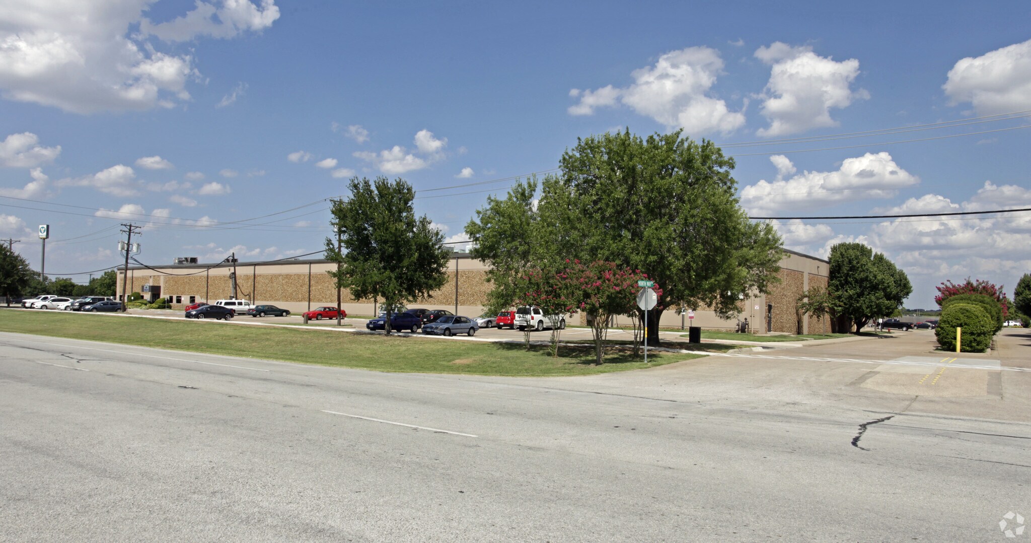 5600 Blue Mound Rd, Fort Worth, TX 76131