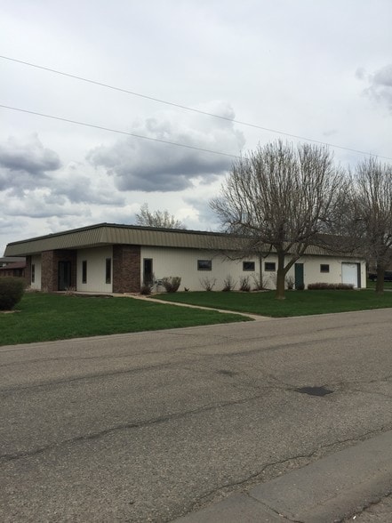 1750 8th Ave, Baldwin, WI for sale - Building Photo - Image 1 of 1