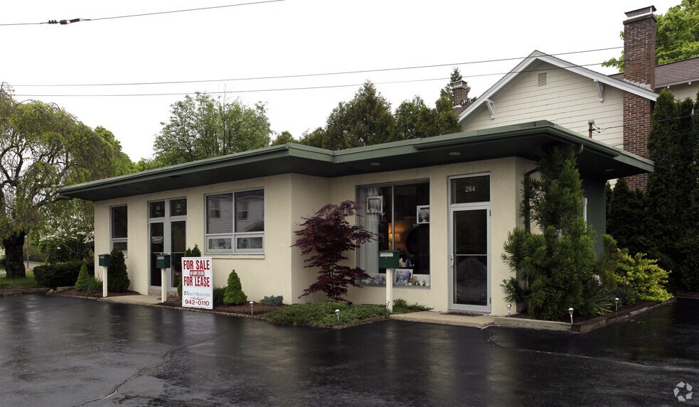 282 Phenix Ave, Cranston, RI for sale - Building Photo - Image 1 of 1