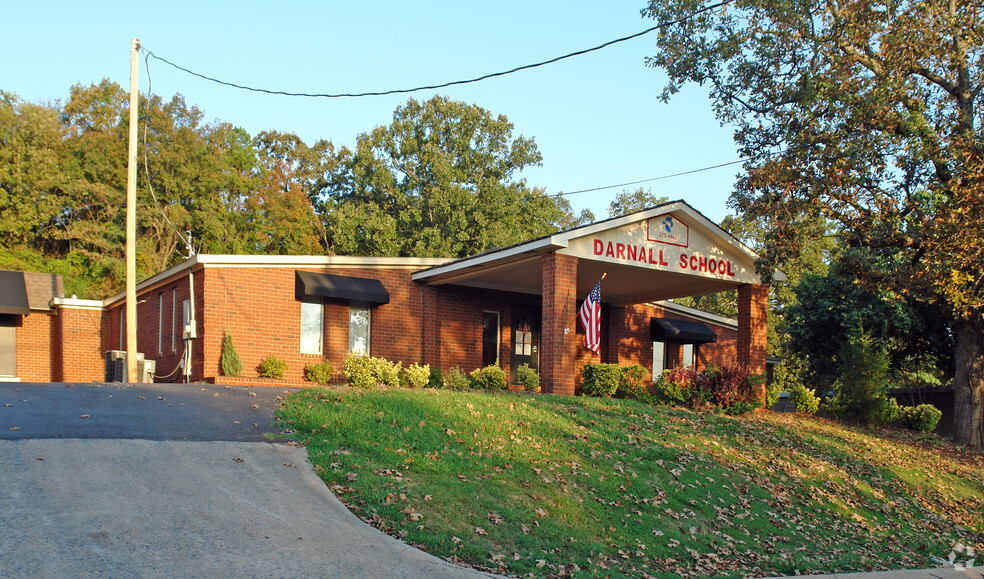 1816 Hinson Loop Rd, Little Rock, AR for sale - Primary Photo - Image 1 of 2