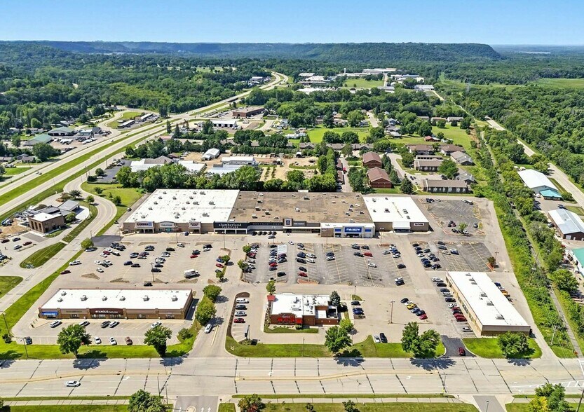 140-160 Tyler Rd N, Red Wing, MN for sale - Primary Photo - Image 1 of 1