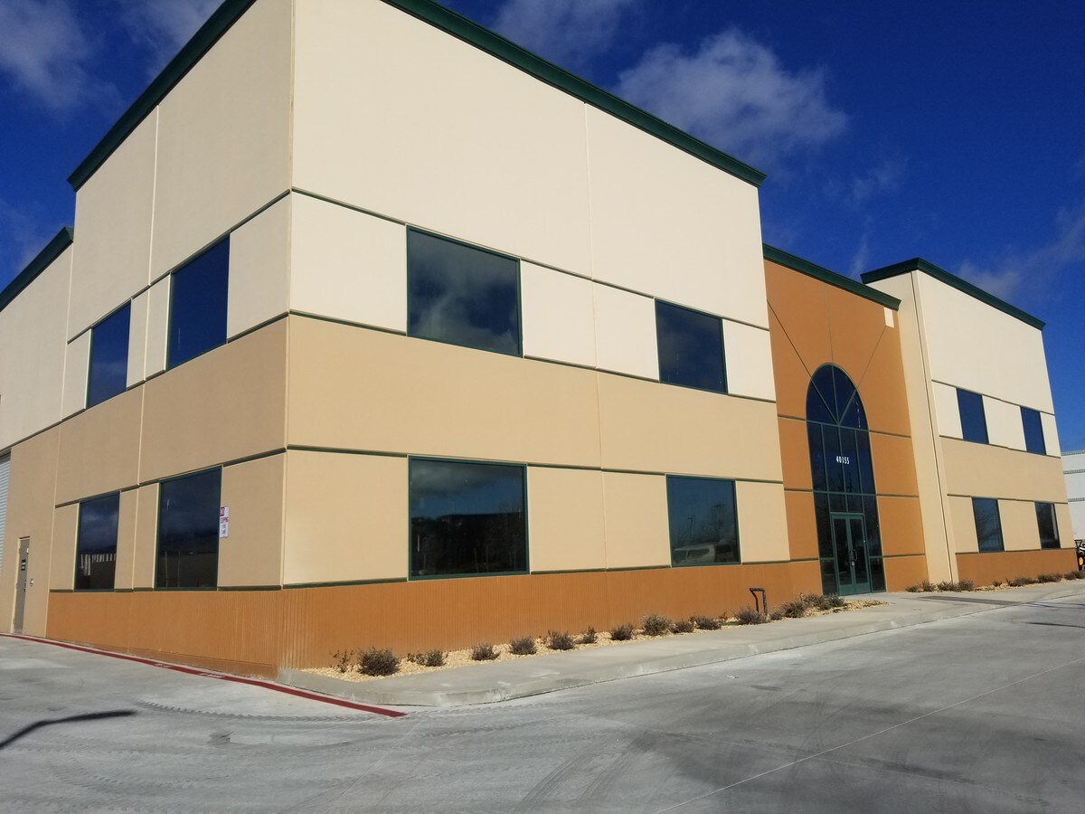 40355 La Quinta Ln, Palmdale, CA 93551