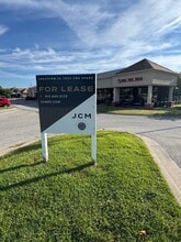 8311-8351 W 135th St, Overland Park, KS for lease Interior Photo- Image 1 of 8