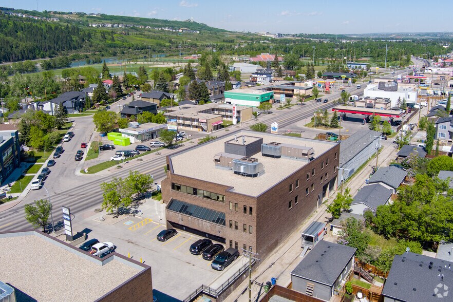 4520 16th Ave NW, Calgary, AB for lease - Aerial - Image 3 of 4