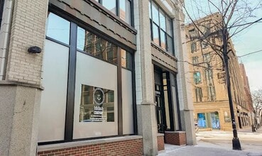 315 S Peoria St, Chicago, IL for lease Building Photo- Image 1 of 2