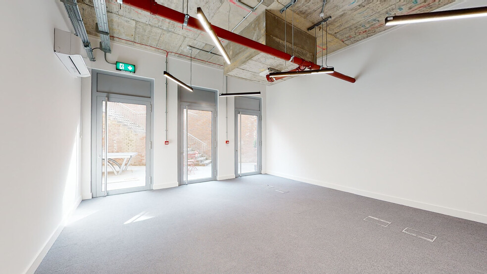 Downs Rd, London for lease - Matterport 3D Scan - Image 3 of 48