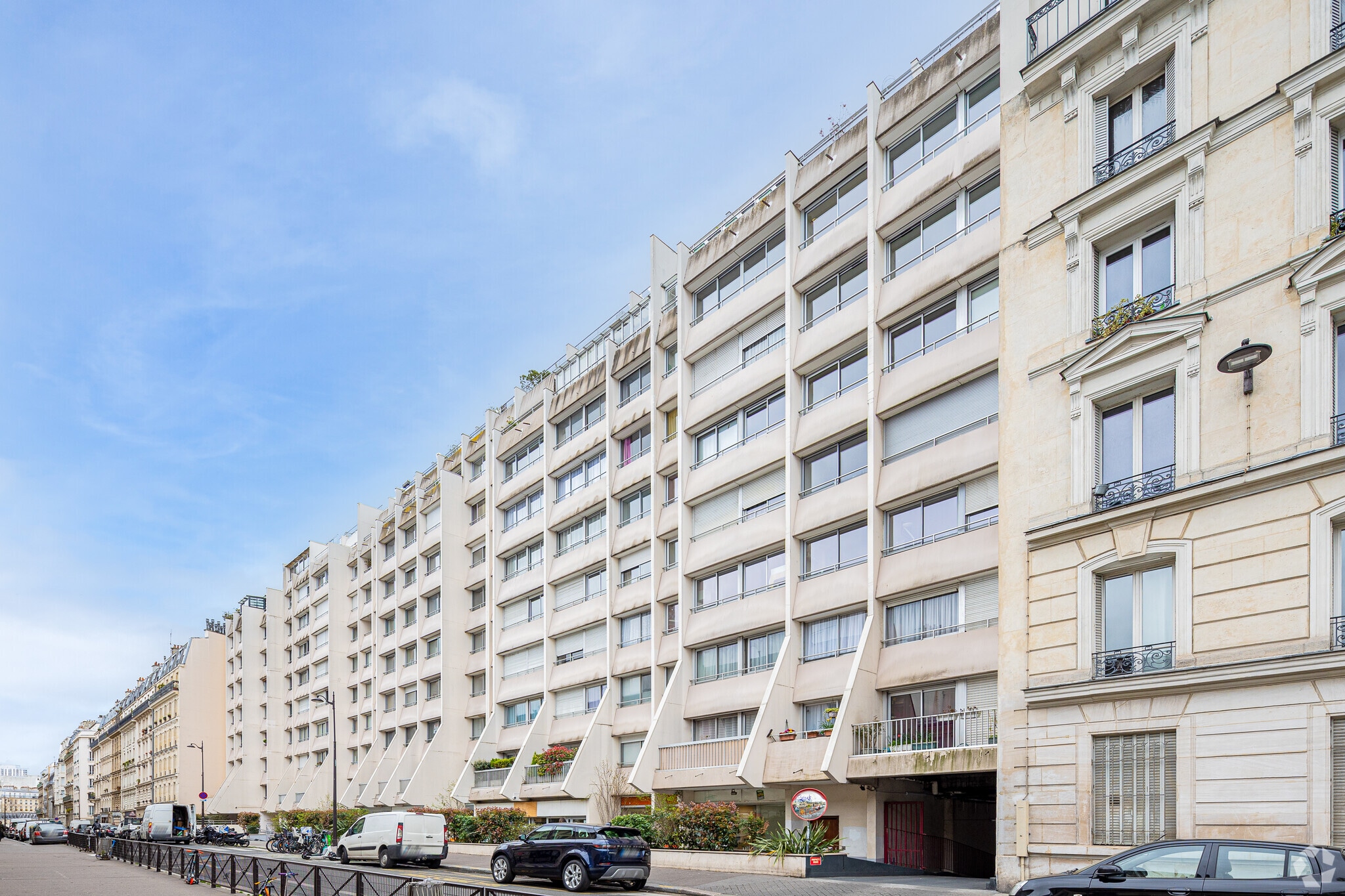 42 Rue De L'Aqueduc, Paris for lease Primary Photo- Image 1 of 4