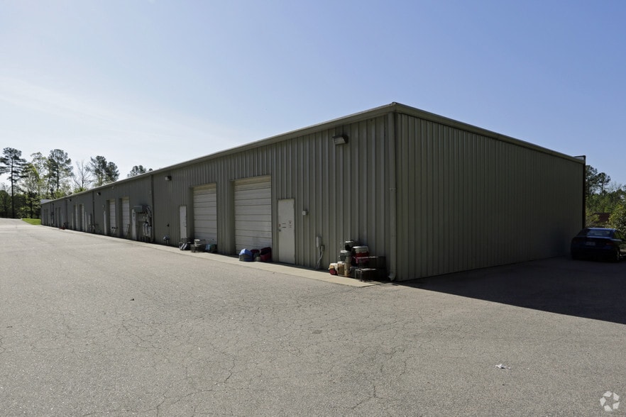 8431 Garvey Dr, Raleigh, NC for lease - Building Photo - Image 2 of 4