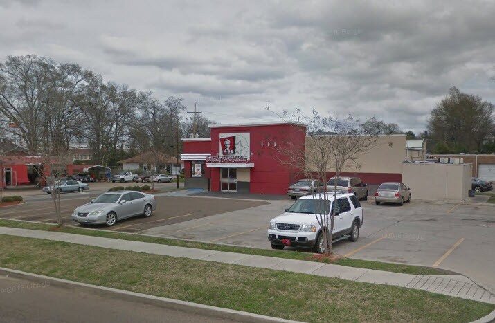211 W California Ave, Ruston, LA for lease - Building Photo - Image 2 of 4
