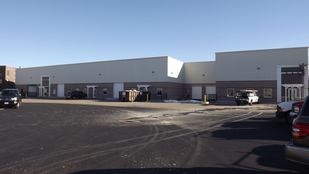 Industrial in Bridgeport, CT for sale - Primary Photo - Image 1 of 1