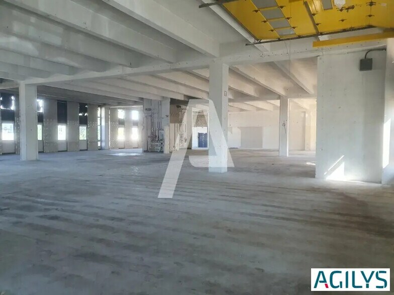 Industrial in Rungis for lease - Interior Photo - Image 2 of 6