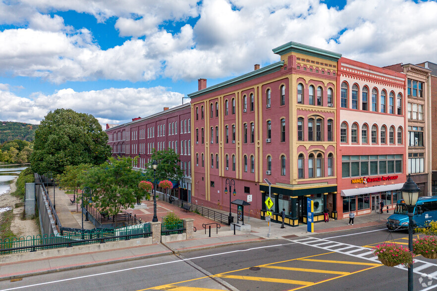 7-9 Court St, Binghamton, NY for sale - Primary Photo - Image 1 of 47