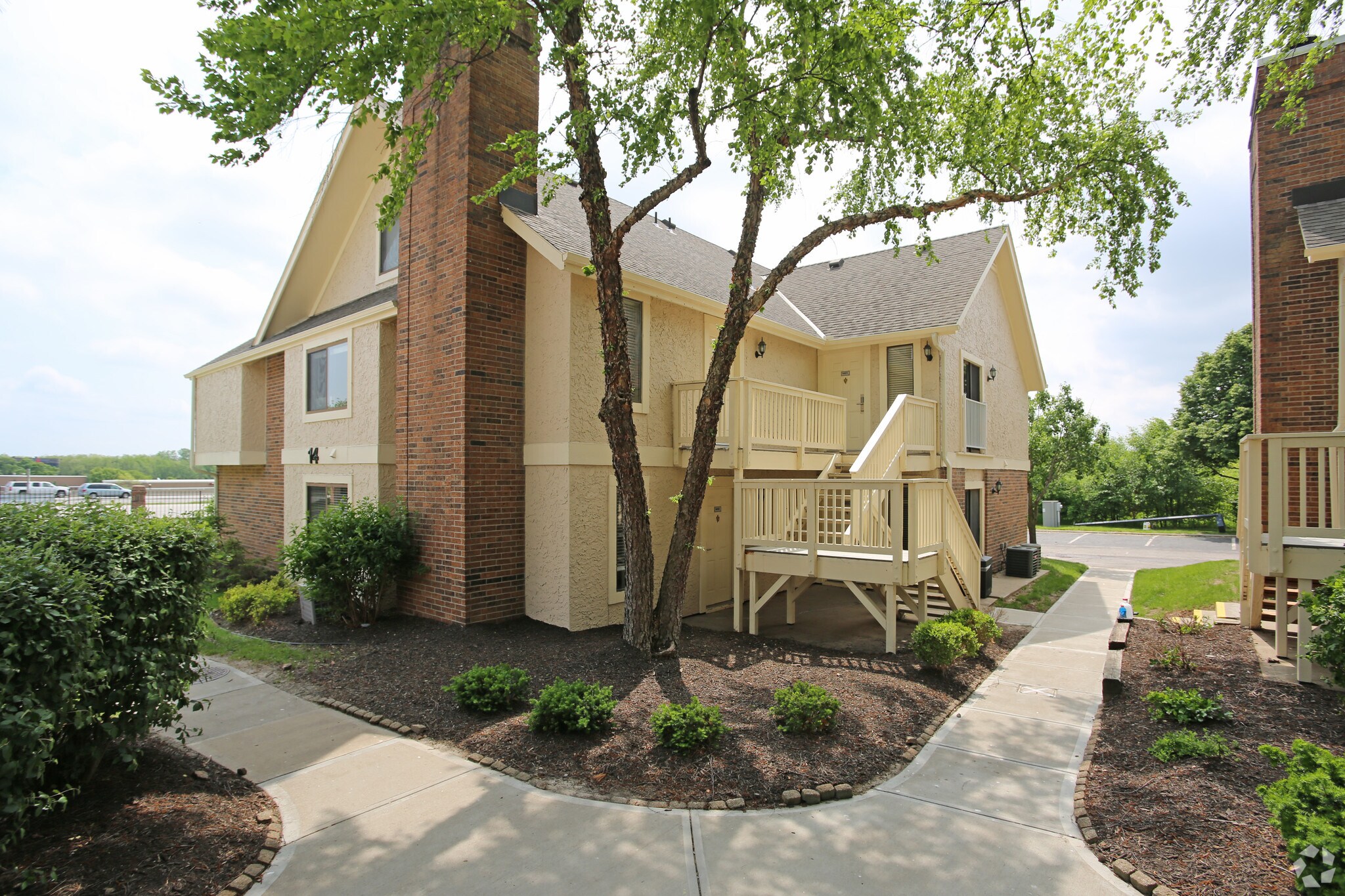 9900 NW Prairie View Rd, Kansas City, MO for sale Building Photo- Image 1 of 1