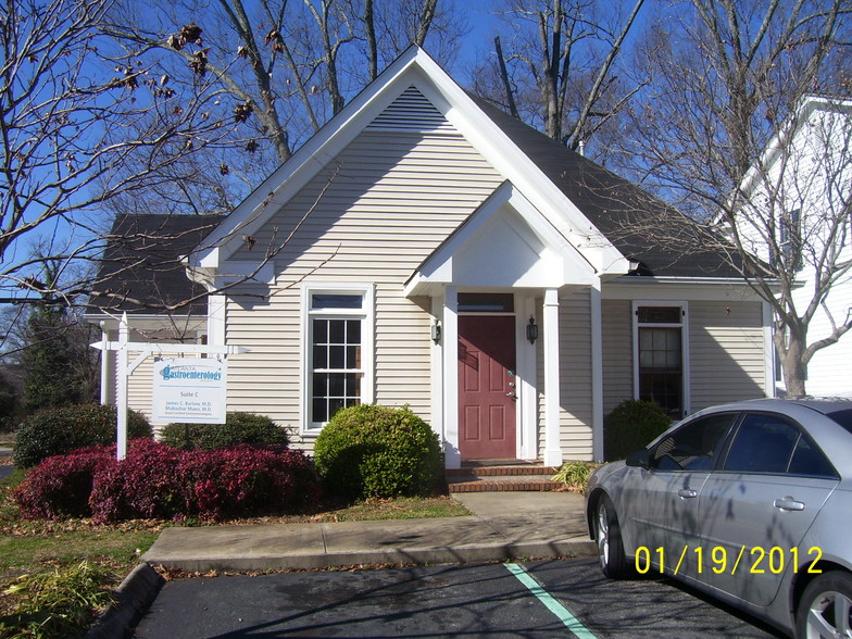 230 W College St, Griffin, GA for sale - Building Photo - Image 1 of 1