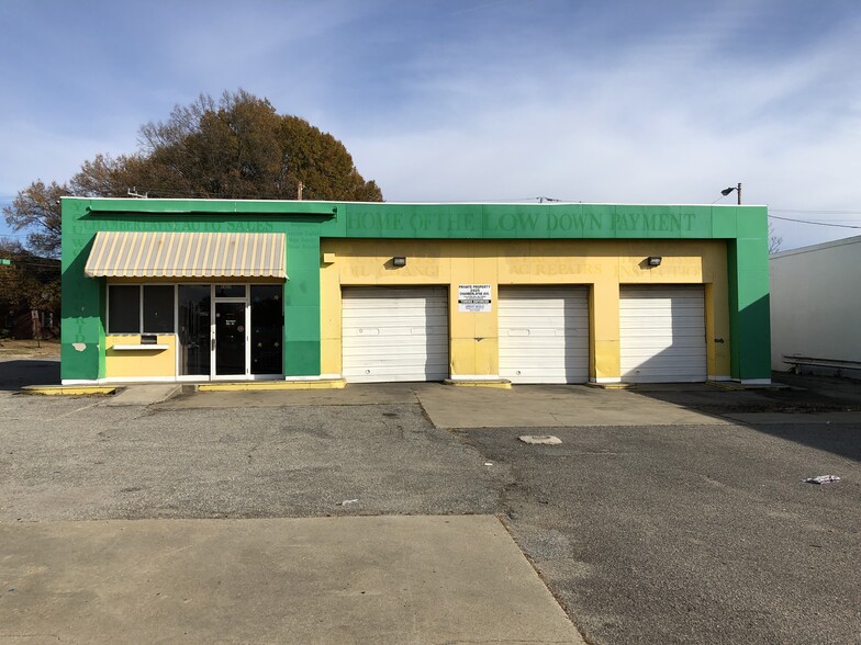 2425 Chamberlayne Ave, Richmond, VA for sale - Building Photo - Image 1 of 1