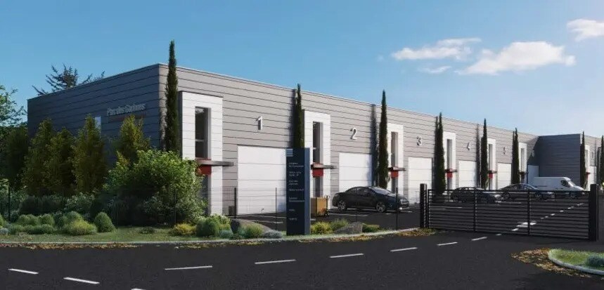 Flex in Mâcon for lease Building Photo- Image 1 of 4