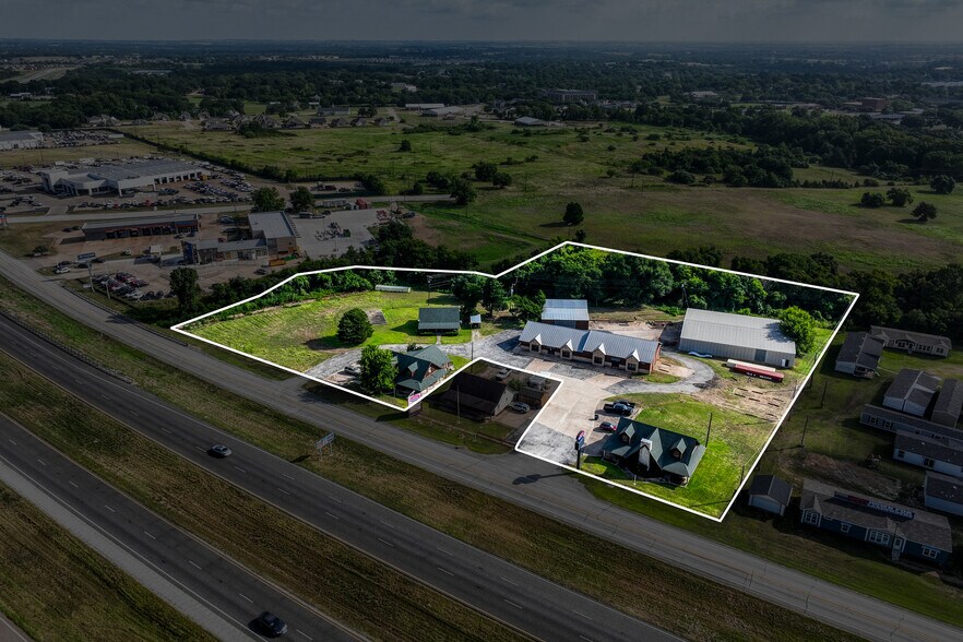1640 Highway 290 W, Brenham, TX for sale - Building Photo - Image 1 of 1