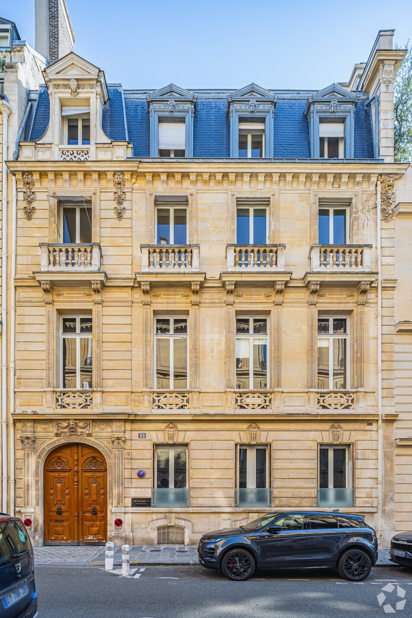 22 Rue De Téhéran, Paris for lease Primary Photo- Image 1 of 10