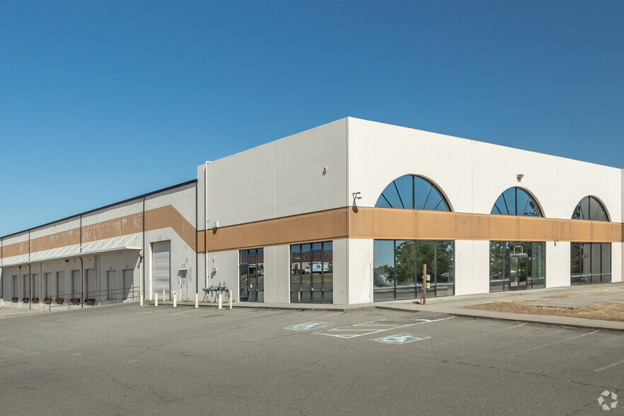 1100 Marauder St, Chico, CA for lease - Building Photo - Image 1 of 29