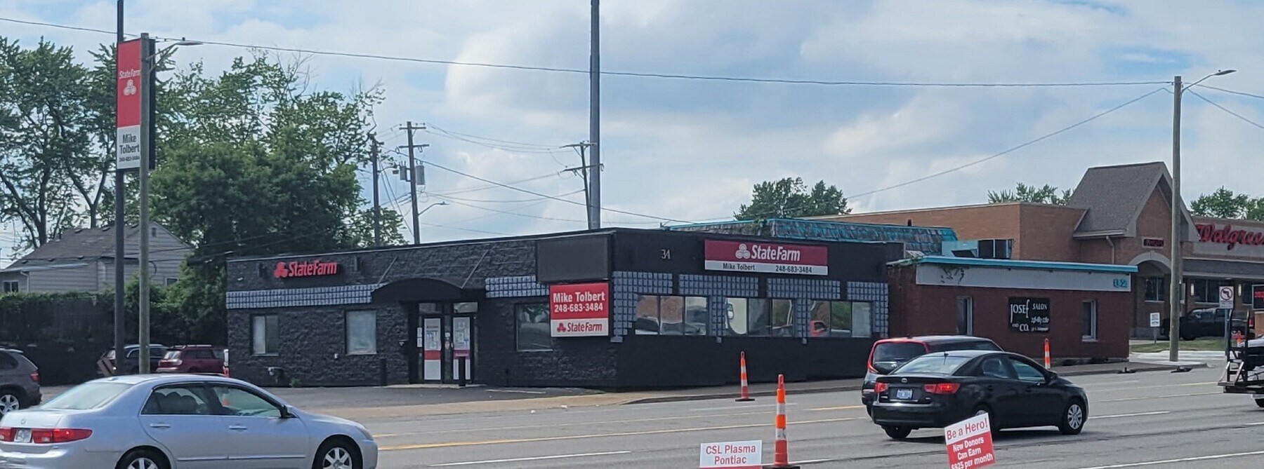 34 S Telegraph Rd, Waterford, MI 48328