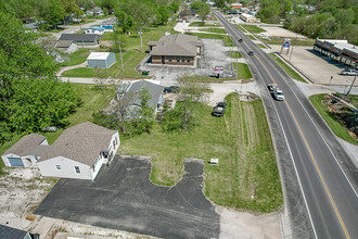 1409 W Broadway St, Bolivar, MO - aerial  map view - Image1