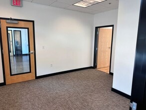 12923 NW Cornell Rd, Portland, OR for lease Interior Photo- Image 1 of 7