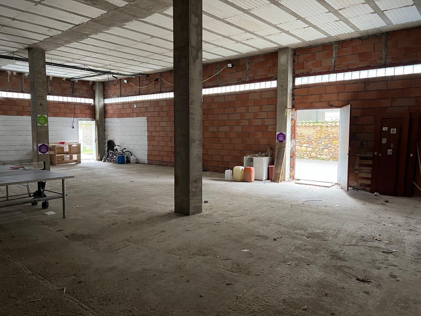 Retail in Ponferrada, León for lease Building Photo- Image 1 of 10