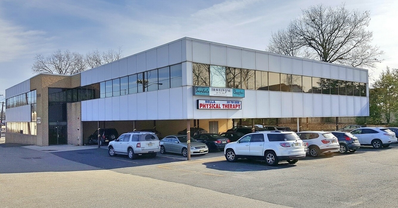 39-40 Broadway, Fair Lawn, NJ for sale Building Photo- Image 1 of 1