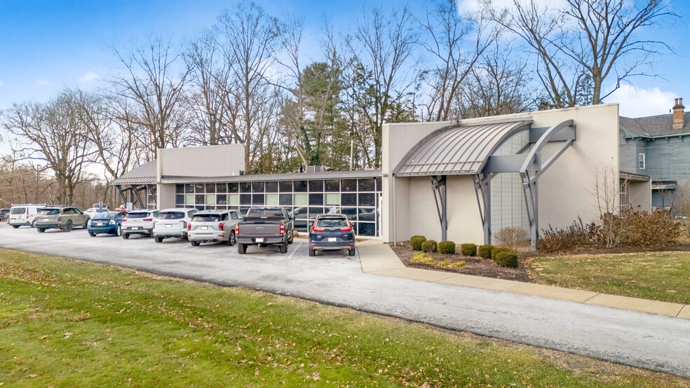 661 Mahoning Ave NW, Warren, OH for lease - Building Photo - Image 3 of 10