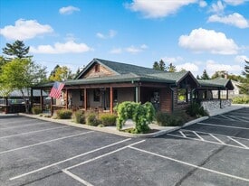 1045 Route 390, Greentown PA - Motel