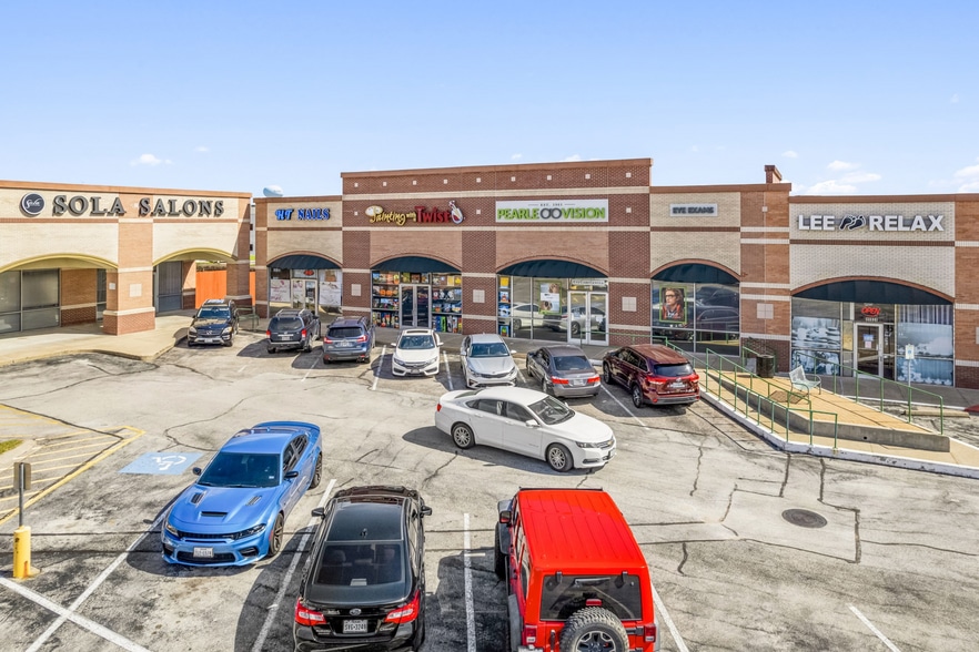 Clear Lake Market - Commercial Real Estate