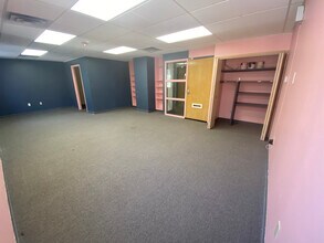 301-317 MAC Ave, East Lansing, MI for lease Interior Photo- Image 2 of 6