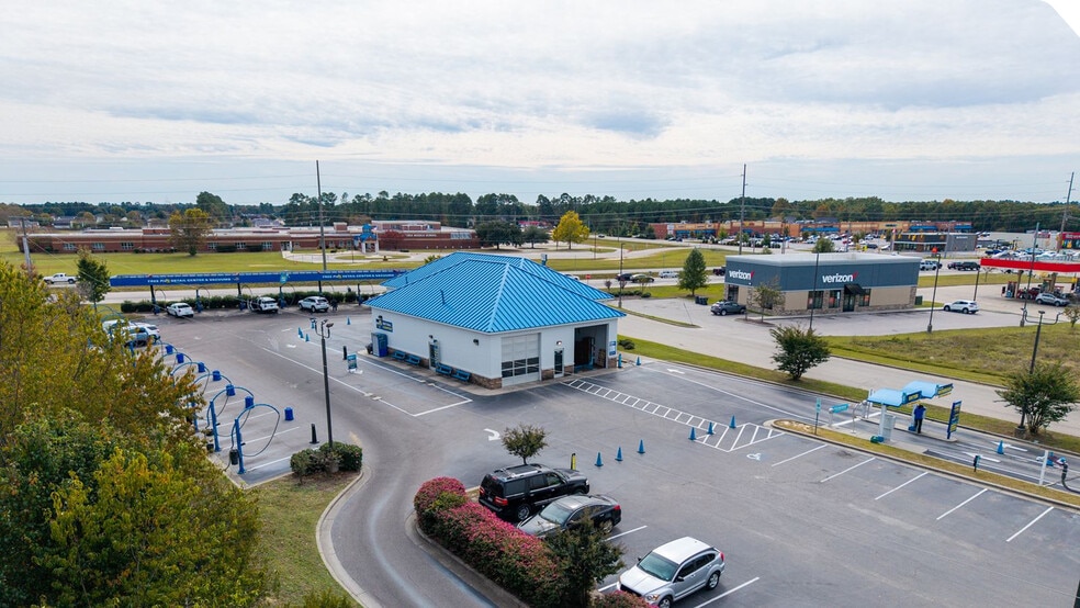 4735 Fayetteville Rd, Raeford, NC for sale - Building Photo - Image 1 of 3
