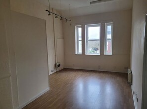 2-4 South Bridge St, Bathgate for lease Interior Photo- Image 1 of 4