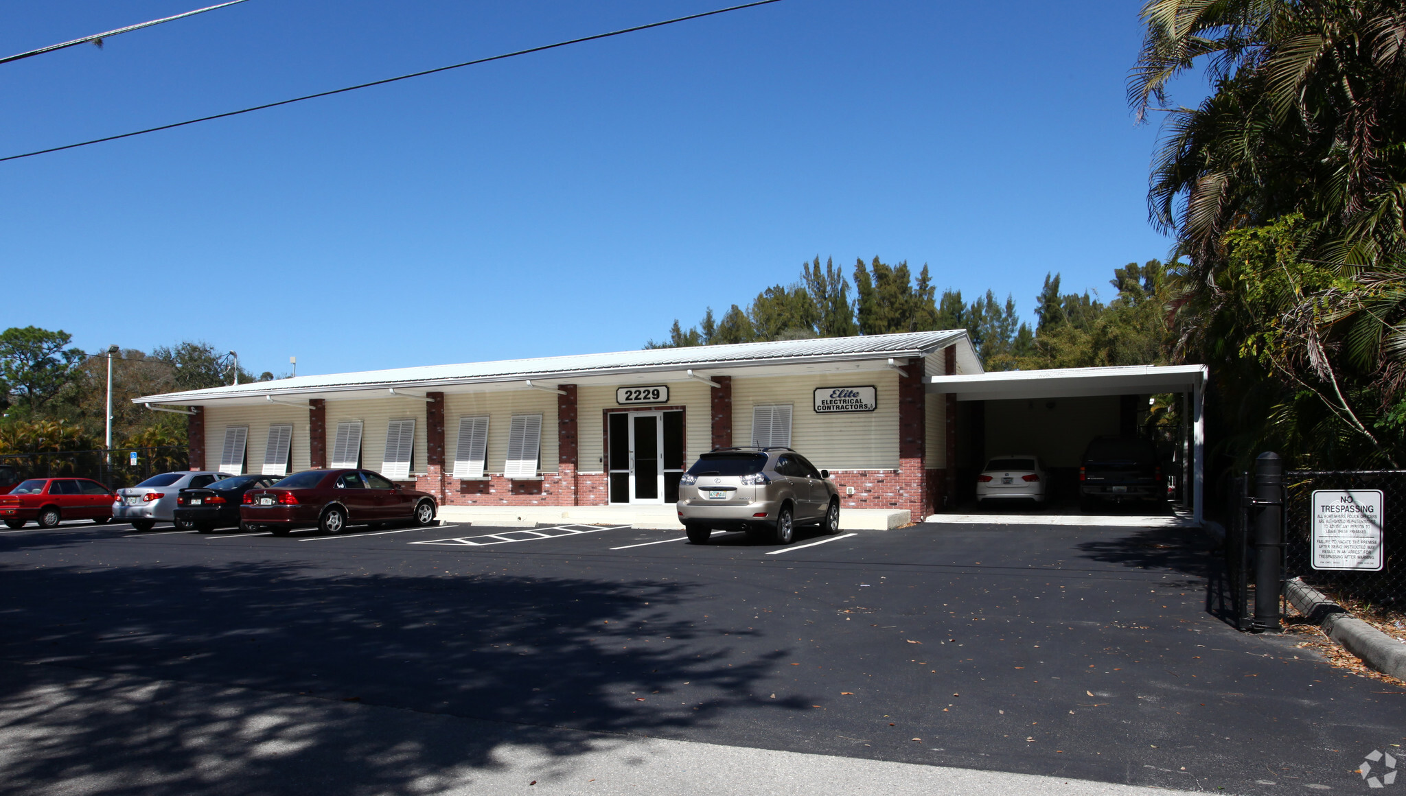 2229 Unity Ave, Fort Myers, FL for sale Primary Photo- Image 1 of 1