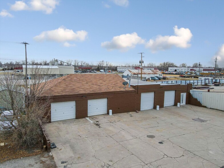 812 9th Ave, Council Bluffs, IA for sale - Building Photo - Image 3 of 6