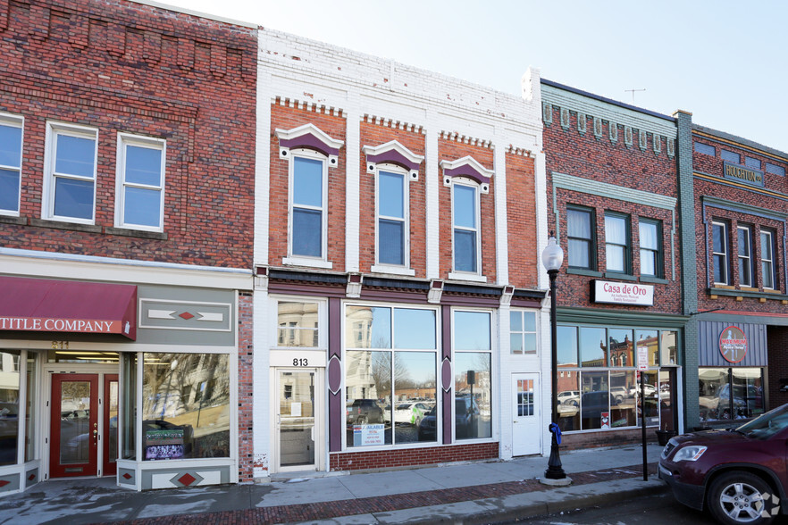 813 Main St, Adel, IA 50003 | LoopNet