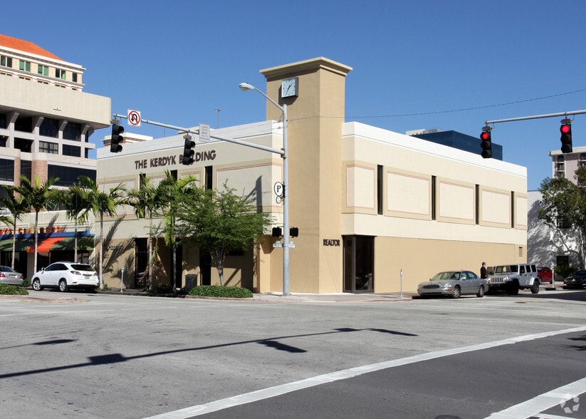 2625 Ponce de Leon Blvd, Coral Gables, FL for sale - Building Photo - Image 1 of 1