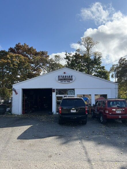 1400 Middle Country Rd, Centereach, NY for lease - Building Photo - Image 3 of 6