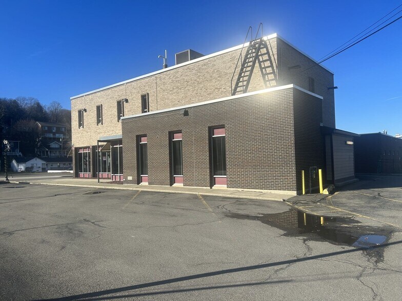 712 N Franklin St, Watkins Glen, NY 14891 Prev Elmira Savings Bank